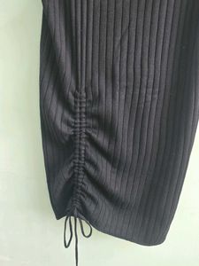 Chic Ruched Black Midi Dress