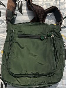 Stylish Green Crossbody Bag