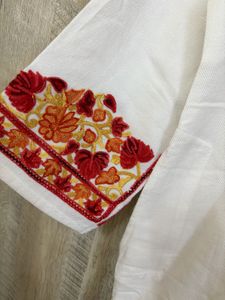 White Embroidered Kashmiri Kurta