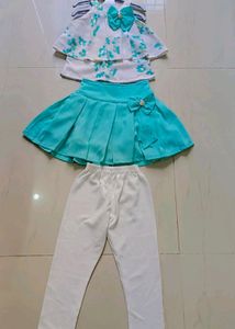 Cute Aqua Floral Outfit
