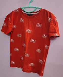 Red tshirt