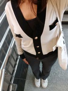 Korean IT-GIRL white cardigan 🤍