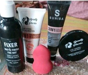 Combo set of 5 makeup products