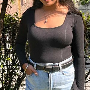 Square neck full sleeves black top