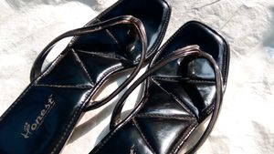Black Thong Heel Sandals