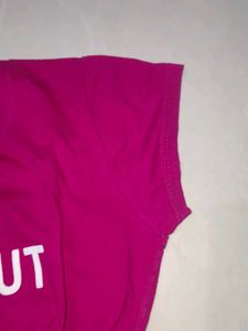 Pink Top  TSHIRt