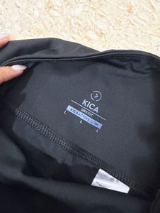 KICA Flared Yoga Pants (Size M)