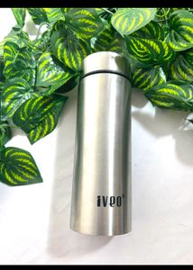 ✨Iveo Steel Water Bottle!!✨