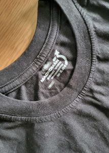 Men's Black Sleeveless T-Shirt