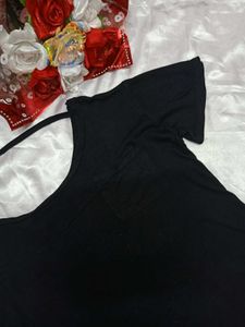 Black Top with Open Back🖤