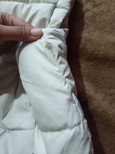 ZARA Selvee Less Puffer  Jacket