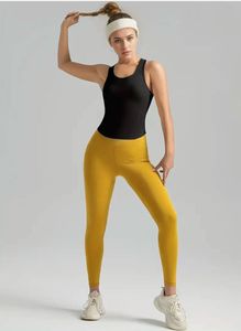 Black Racerback Active Tank Top 🖤