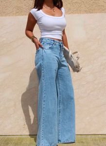 Light Wash Wide Leg Jeans
