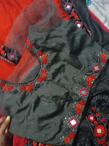 Elegant Red &amp; Black Silk Saree