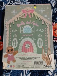 GOODCO Gingerbread House Eyeshadow Palette