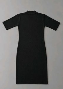 BLACK HIGH-NECK SHORT-SLEEVE BODYCON DRESS