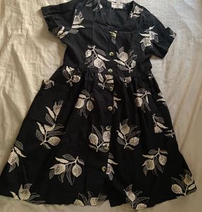 Chic Black Lemon Print Cotton Dress