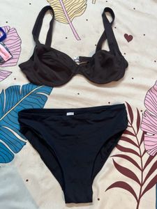 🦦Classic chocolate Brown &Black Bikini Set