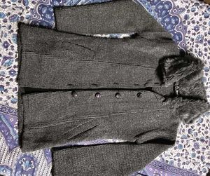 Heavy winter coat for stylish look