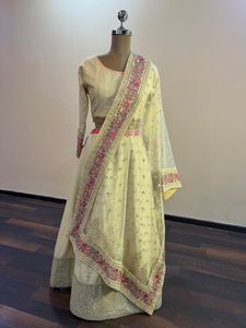Ivory Lehenga 3 Piece Set (Bust:36)