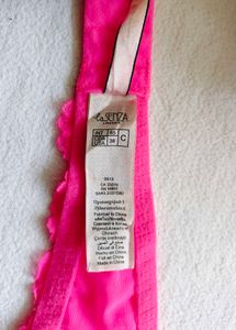 Lasenza : Vibrant Pink Lace Bra