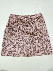 Leopard 🐆 Print Short Skirt Glamous Brand