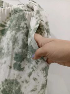 Stylish Tie-Dye Joggers for Women