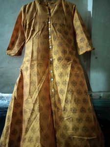 Stylish Mustard Printed Kurta