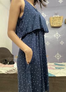 ✨ Dark Blue Floral Dress With Pockets – GAP ✨