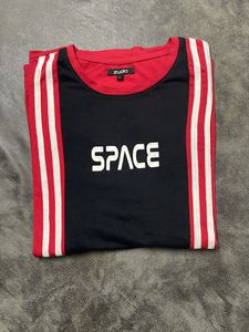 Zudio Space Red T-shirt