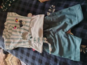 Elegant White &amp; Teal Kurta Set