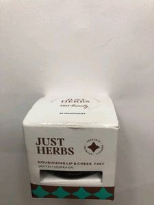 JUST HERBS ( LIP AND CHEEK TINT) SHADE:- Mahogany