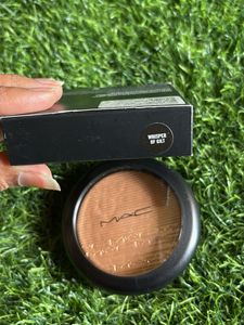 MAC Extra Dimension Skinfinish Poudre Lumiere