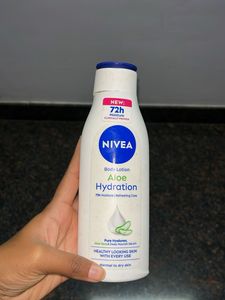 Nivea Aloe Hydration Body Lotion