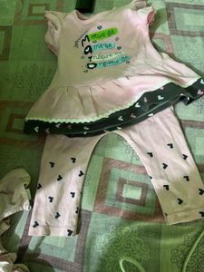 Cute Pink Heart Print Baby Girl Outfit