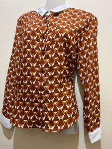 Geometric Print Button-Up