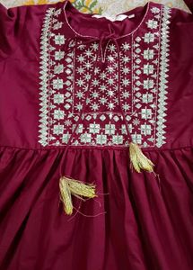 Embroidered Maroon Kurta