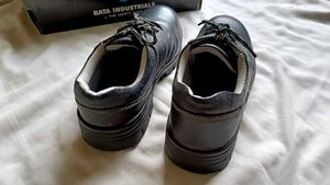 Bata Industrials Men's Leather Shoes