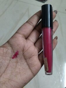 Vivid Pink Liquid Lipstick