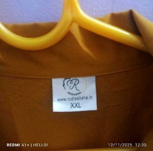 🥳 offer 🥳Mustard Yellow Collared Kurta
