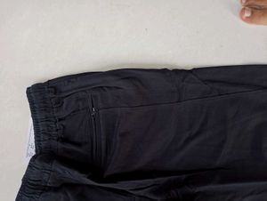 MANIAC Black Jogger Pants