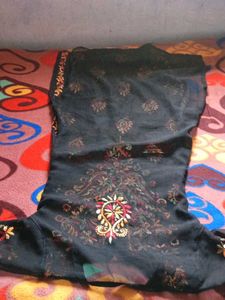 Black Embroidered Kurta