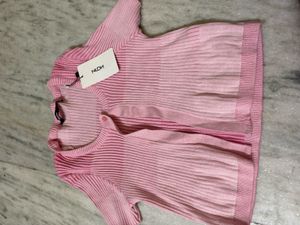 Pink Ribbed Cropped Top