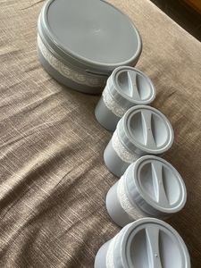 Set of 5 Containers with lace embellishment