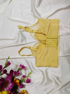 🇳🇿💫🎀Elegant Yellow Lace Bra