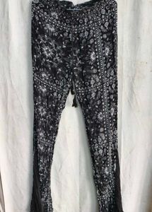 5229. Boho Floral Print Flare Pants