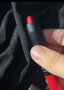 NARS Lipstick - Red