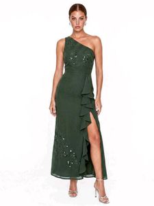 Elegant One-Shoulder Ruffle Maxi Dress
