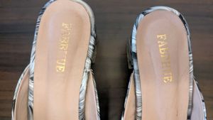 Fabbhue Stylish Flats &amp; Sandals UK5