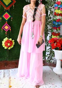 Kurti N Sharara
